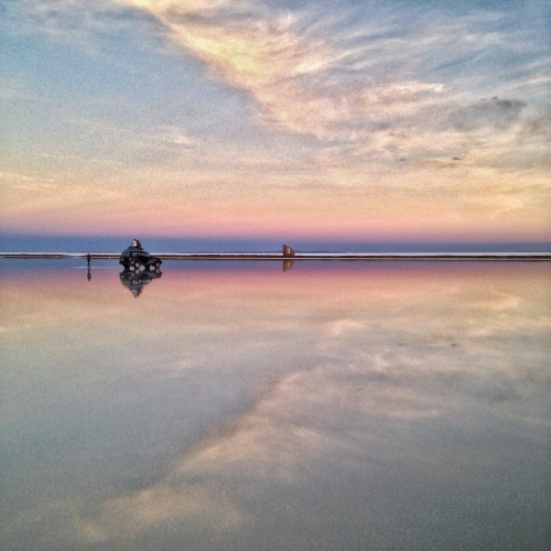 Salar De Uyuni Salt Flats Reflection Pink Sky Car Bolivia